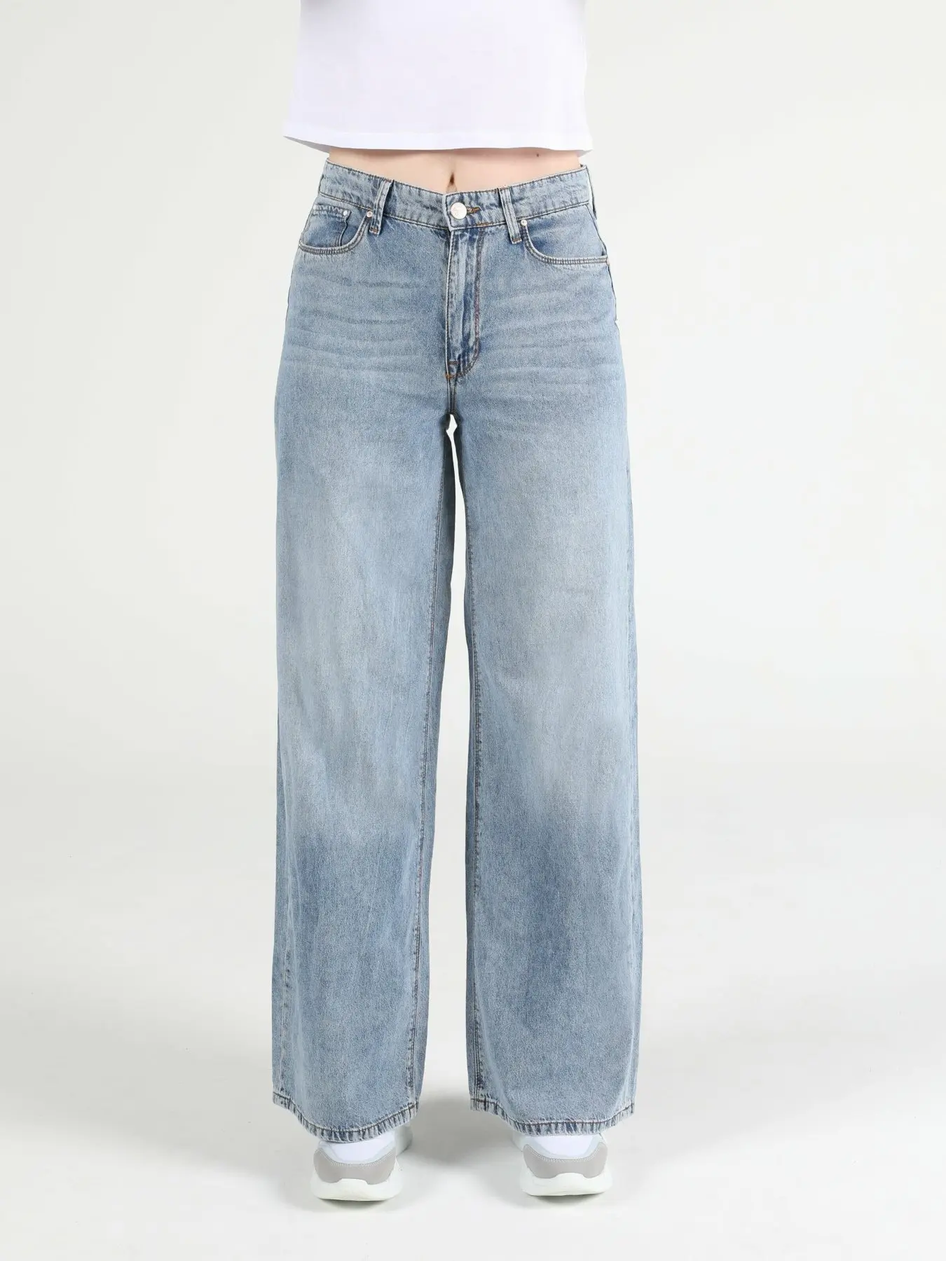 

Denim Woman Pants