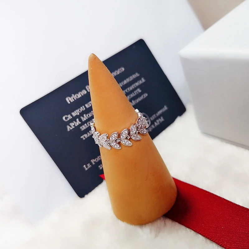 

Leaf shaped ring soft ring 925 Sterling Silver micro inlaid zircon fashion temperament personalized women's exquisite