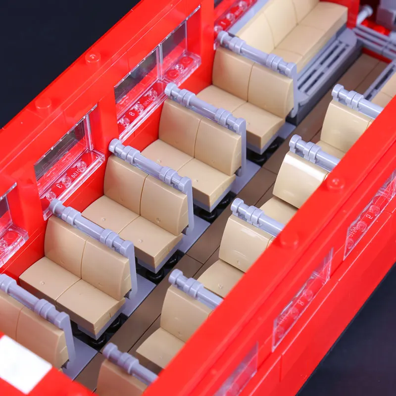 В наличии на складе бусфорлондон двухслойный автобус разработанный