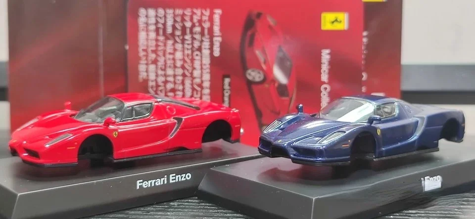 

1/64 сплав Kyosho, автомобиль Ferraris ENZO, красный, синий, оранжевый, красный