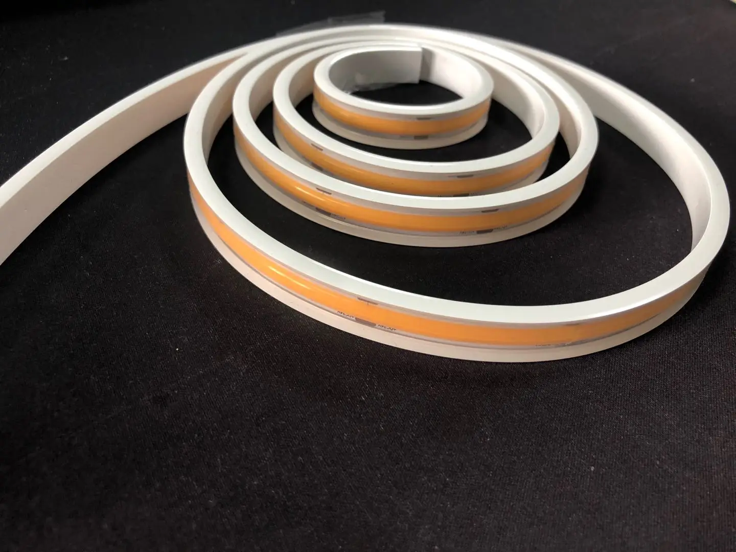 

528Leds/m Free Shipping 5M / Roll Bendable Christmas Lights 24V Flexible Outdoor Holiday Lighting COB LED Strip Light