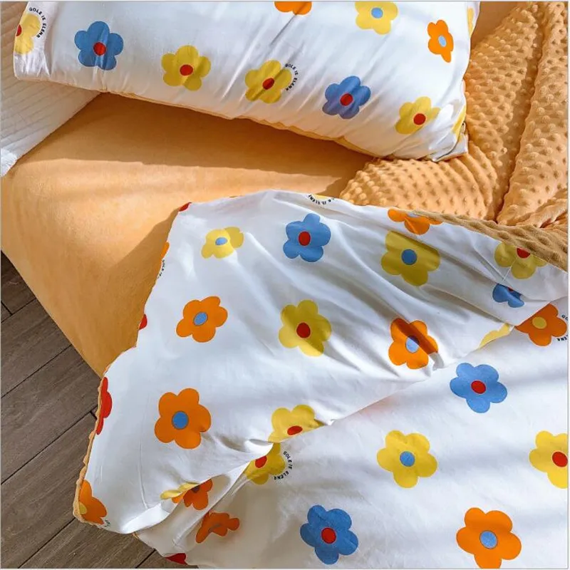 Комплект фланелевого постельного белья теплый комплект из 4 предметов