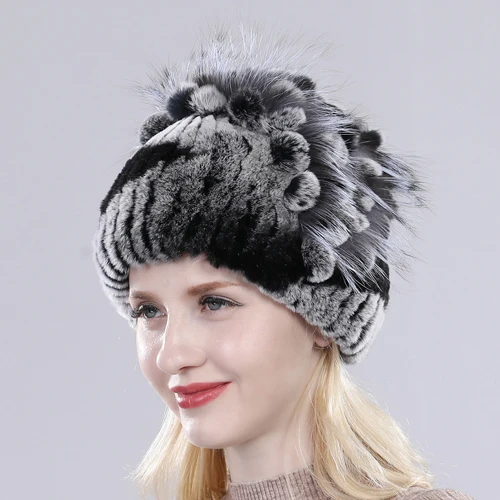 grey and black 2 Брендовые женские шапки из меха кролика Рекс, зимние шапки из меха кролика Рекс, вязаные шапки в полоску с цветком из лисьего меха - Цвет: grey and black 2