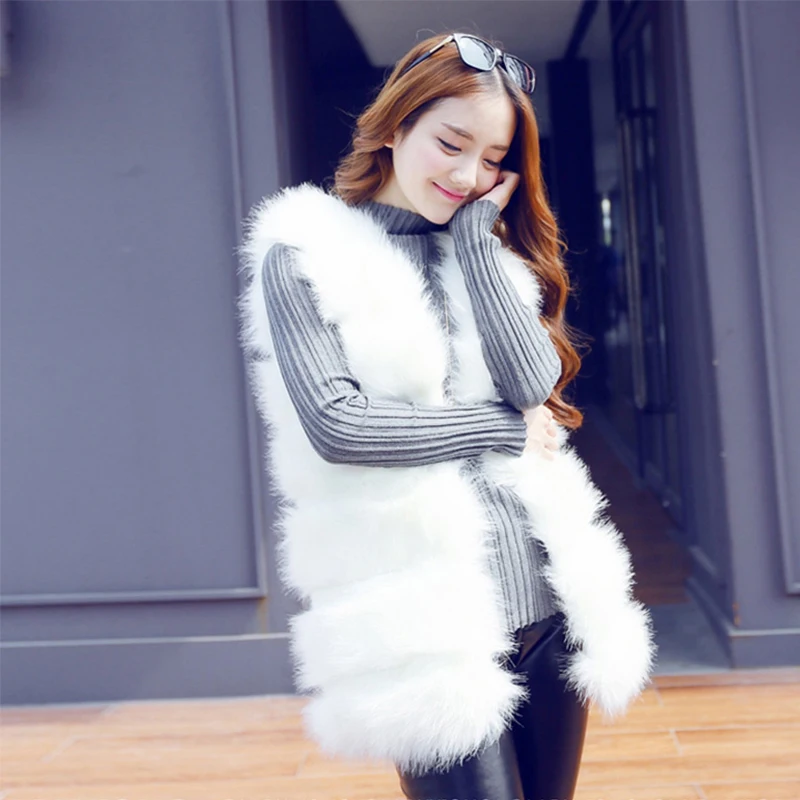 

Новинка 2019, осенне-зимний модный жилет без рукавов из искусственного лисьего меха с V-образным вырезом, теплые женские Шубы из искусственног...