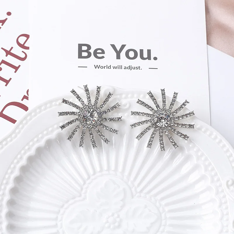 Серьги-гвоздики в стиле ретро с супер мигающими подсолнухами | Украшения и