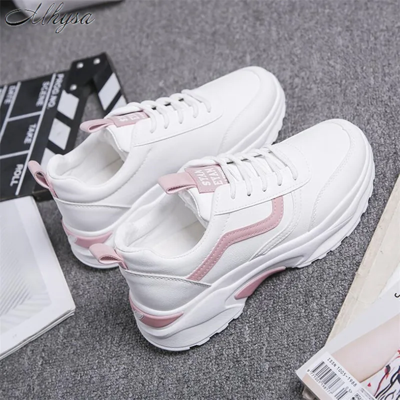 Кроссовки LZJ женские весенне осенние повседневные модные дикие белые туфли в