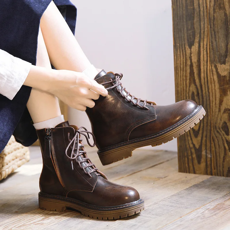 

2021 Autumn and Winter New Retro Martin Boots Female British Style Student Korean Version All-match Short Boots Female High Top