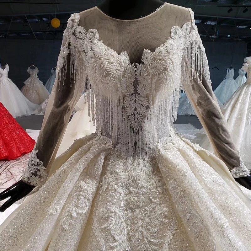

Luxury Lace Bridal Dress 2020 Amazing Glitters Tassel Top Plus Size Wedding Gown Ruffle Skirt Crytals Ball Gown Wedding Dresses