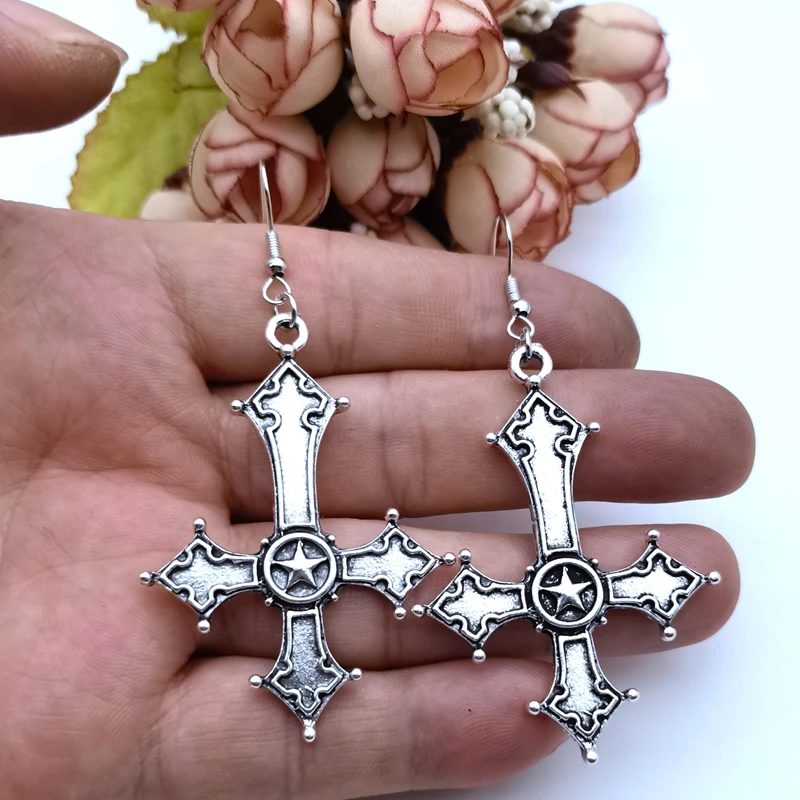 

Gothic Punk Cross Earrings 2021 Hip Hop Rock Earrings Ladies Fashion Jewelry Nightclub Gift