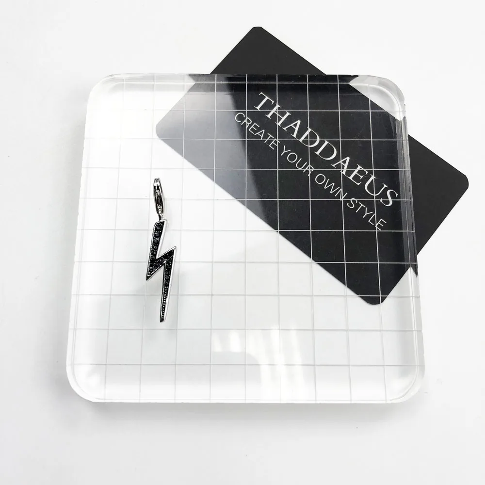 Черная подвеска с молнией 2019 новые модные ювелирные изделия Европейская