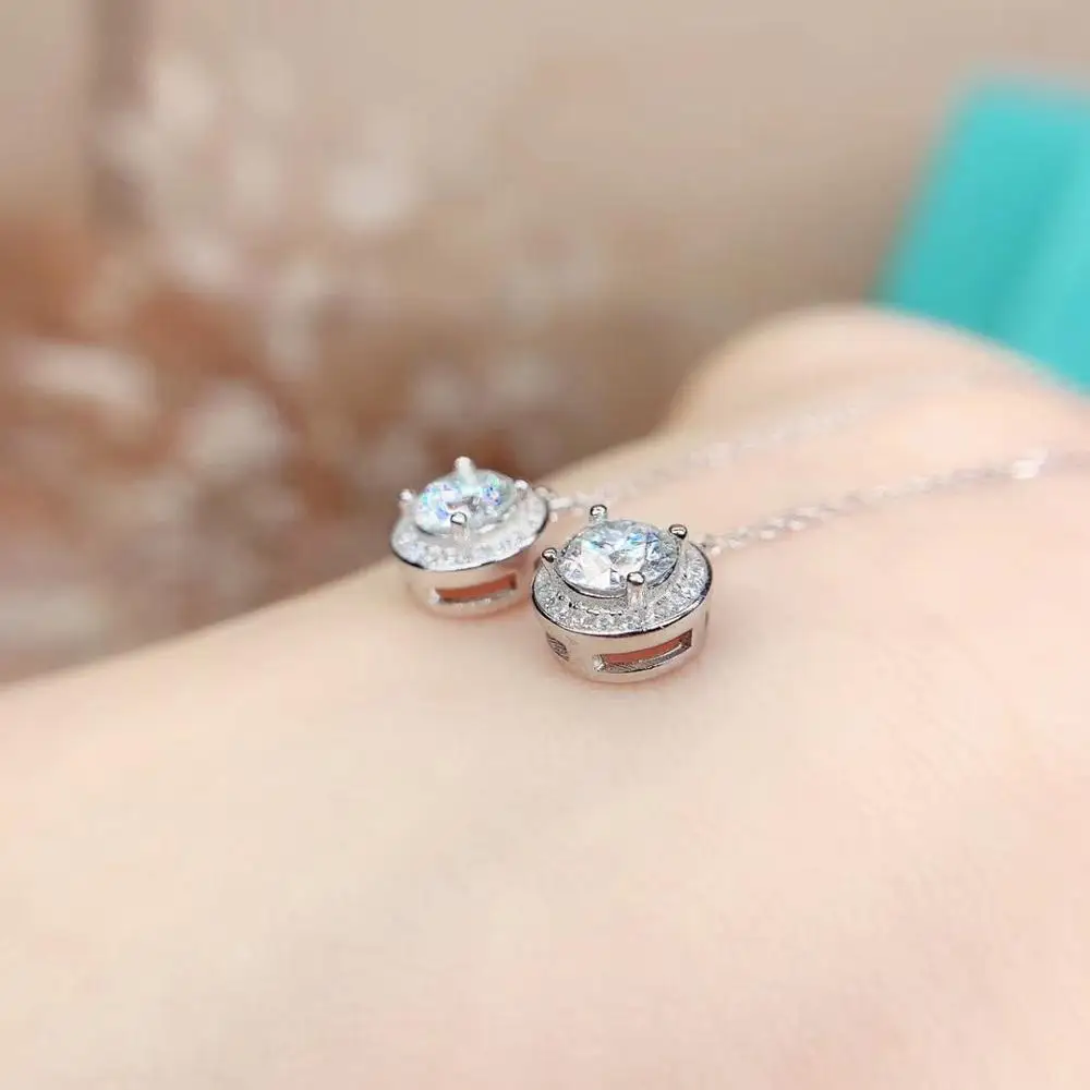 Poetry Of Jew Store Round Moissanite Cut Total 1.00ct Diamond Test Passed Moissanite Silver Earring Jewelry Girlfriend Gift