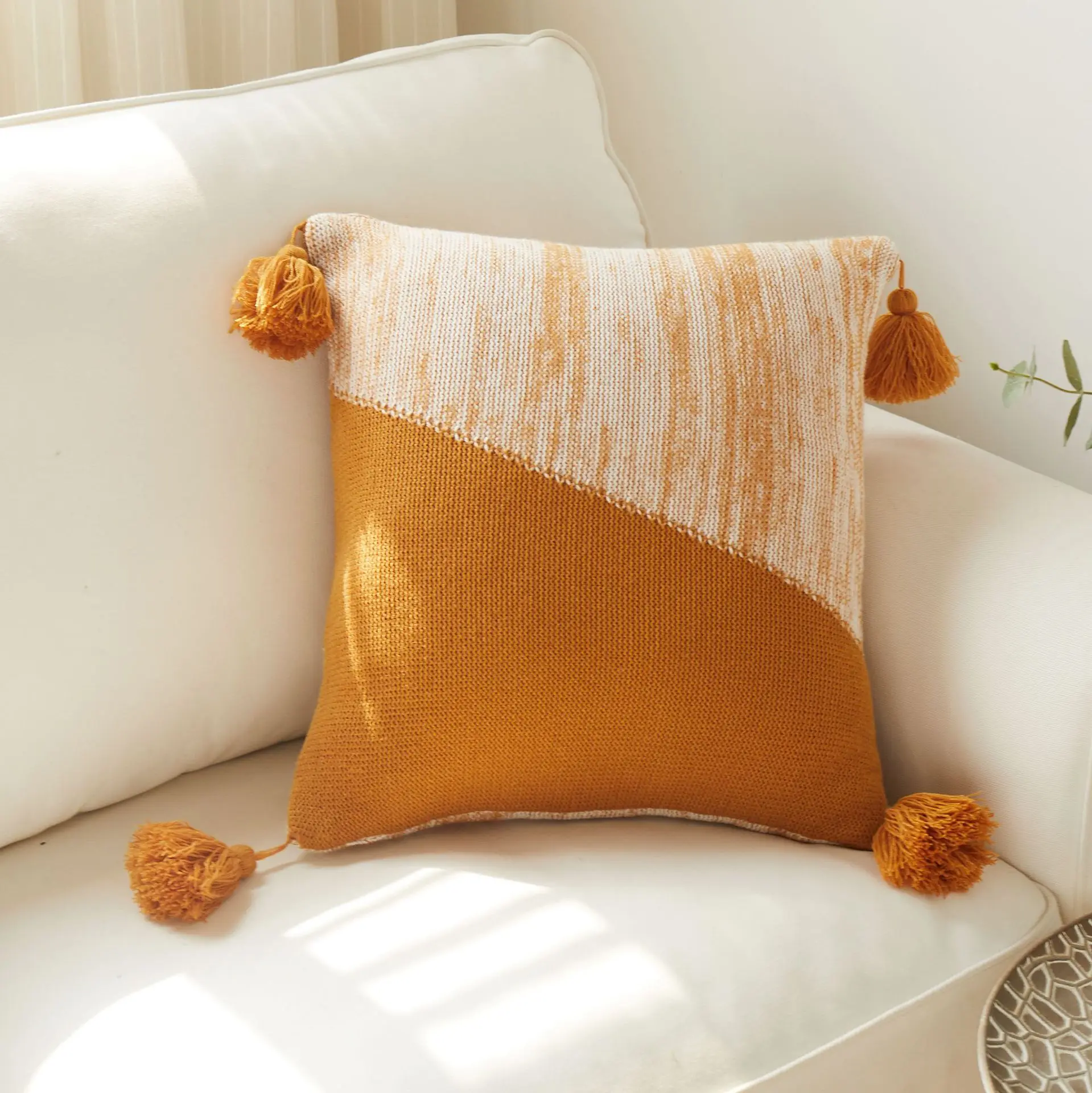 

Nordic Tassel knitted Cushion Cover Brief Soft Pure Color Knitted Pillow Case Sweet Lantern Ball Tassel Home Decoration Pillow