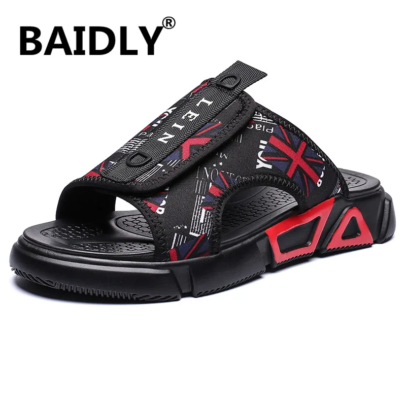 Новая мода светильник Повседневная обувь для мужчин Пляжные сандалии Летние