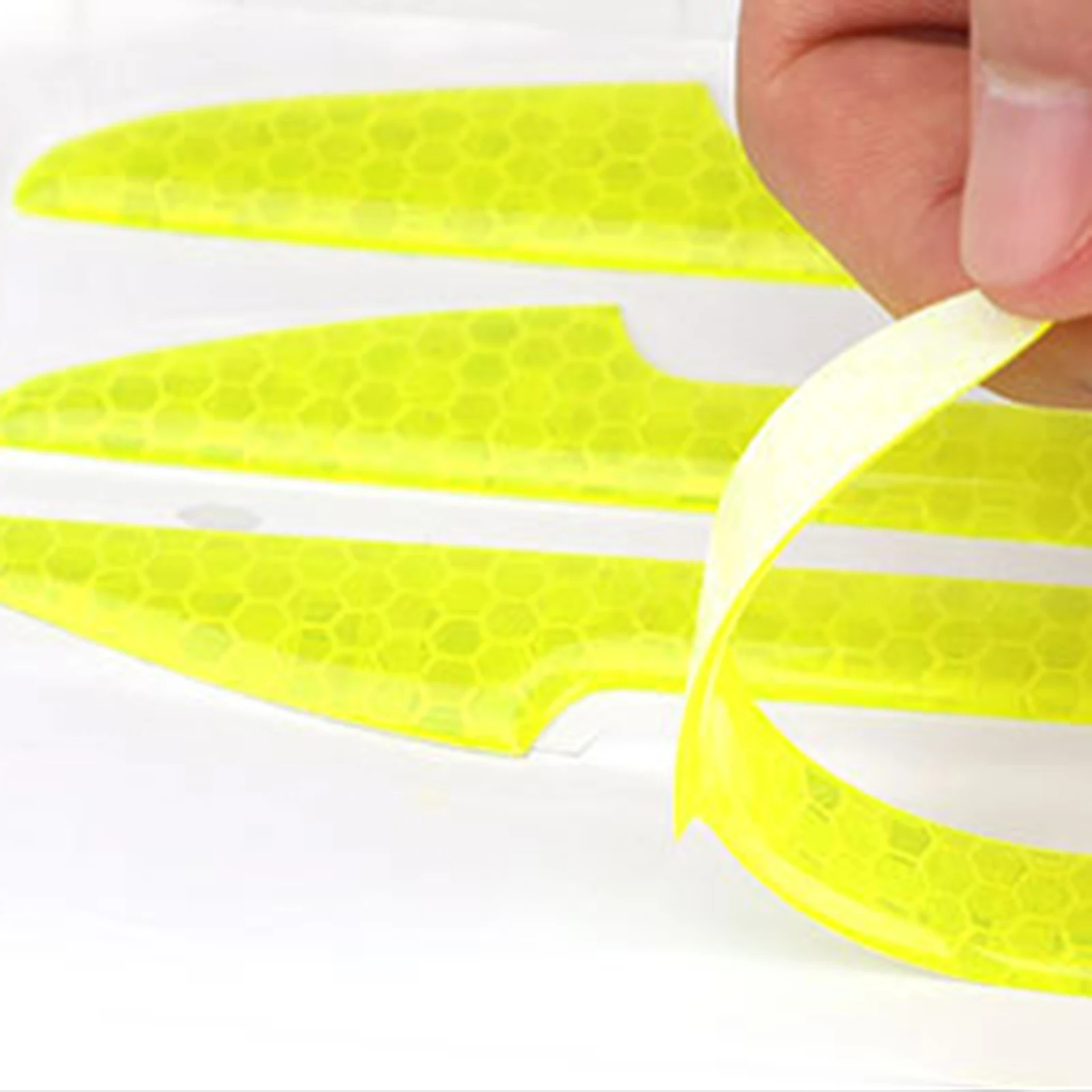 

4Pcs Anti-Collision Safety Car Door Handle Reflective Warning Stickers Protector Universal Car Styling Accessories