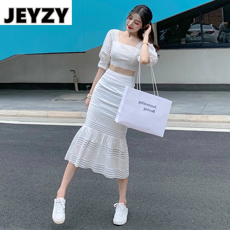 

2020 Summer Elegant Hollow Out Puff Sleeve 2 Piece Mermaid Set Women Backless Short Crop Top + High Waist Lace-up Bow Skirt Set