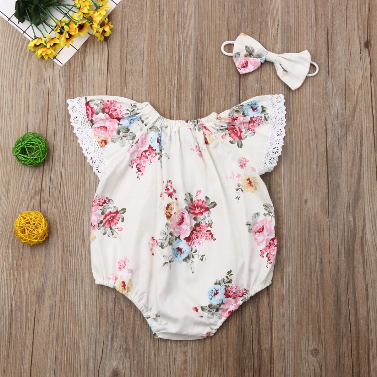 

Newborn Baby Girls Summer White Lace Floral Romper with Headband 2PCS Clothes Sets