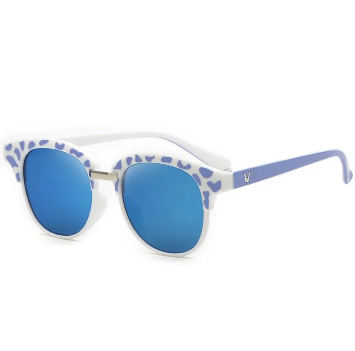 Women Sunglasses UV 400 Protection Classic Fashion Trendy Daily Street Eye Wear Party Accessories Unisex Summer Shades 8 Colors |