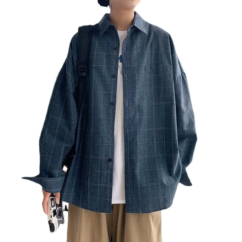 

The INS long-sleeved plaid shirt jacket is a new trend in 2021