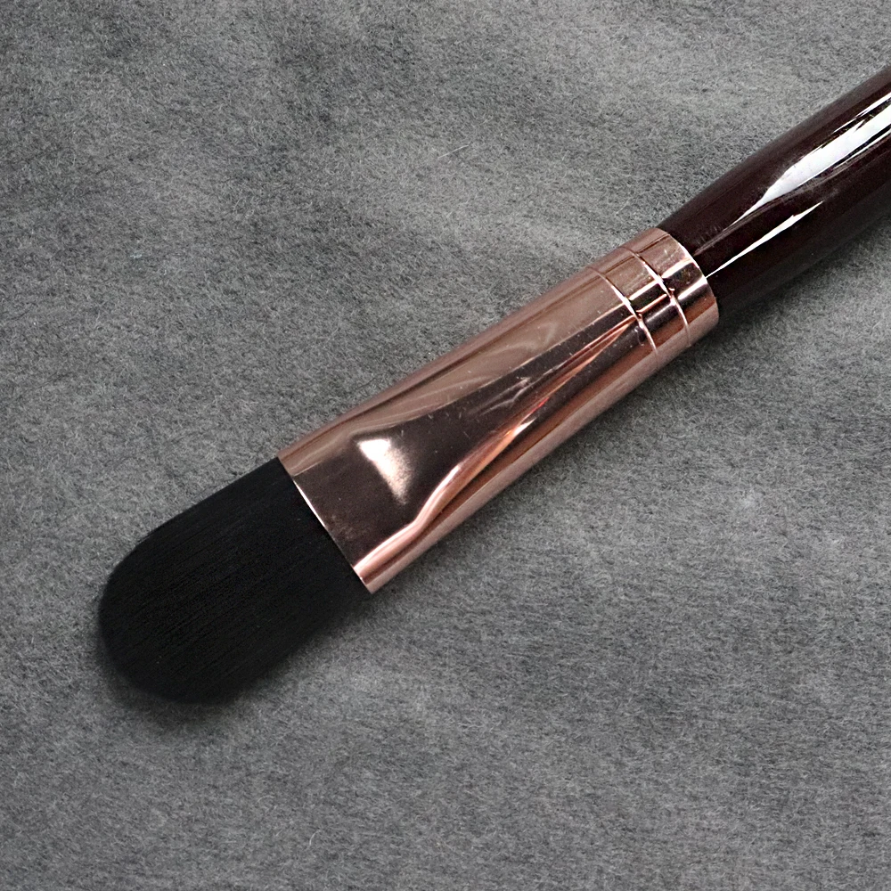 Кисть для основы макияжа CT Высококачественная плоская прецизионная кисть