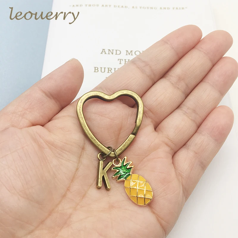 A-Z 26 начальных букв брелок в виде ананаса индивидуальный украшения фрукты