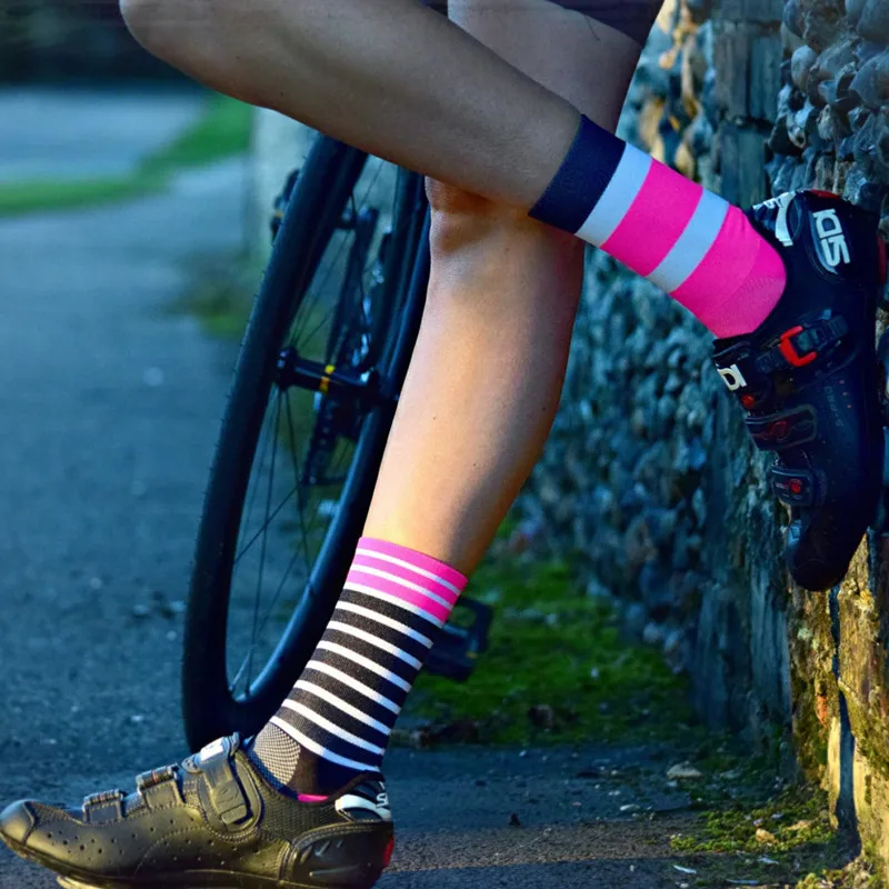 Цветные полосатые велосипедные носки с левой и правой стопой для мужчин женщин