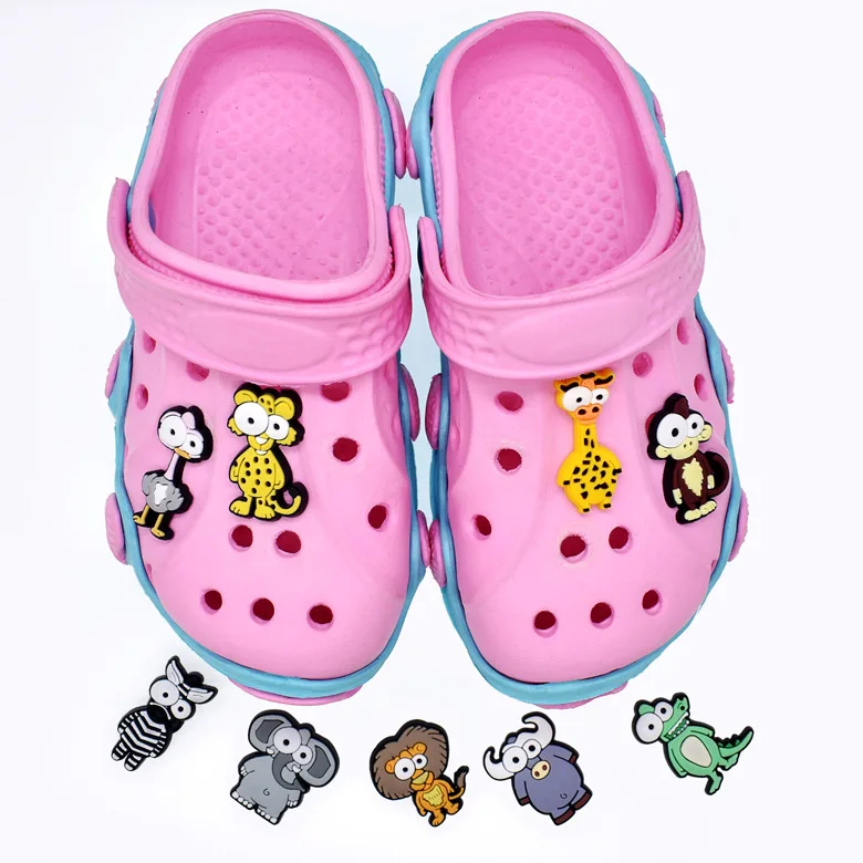 

Hot 1pc Big Eyes Animal Shoe Charms Accessories Garden Shoe Buckles Funny Lion Elephant Decoration Kids Party Gifts Croc Jibz