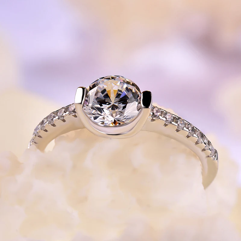 

Luxury Female Crystal Lab Diamond Stone Ring 100% 925 Sterling Silver Engagement Ring Vintage Solitaire Wedding Rings For Women
