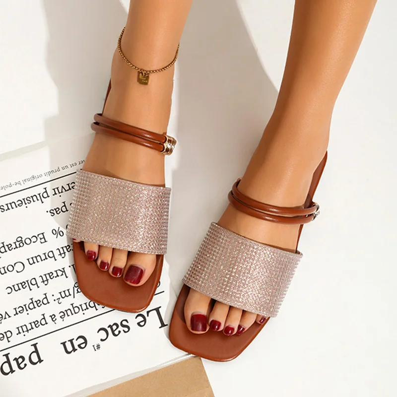 

Summer Fashion Slippers Flat Rhinestone Ladies Casual Shoes Square Head Open Toe Female Slingbacks Two Wear Plus Size 2021