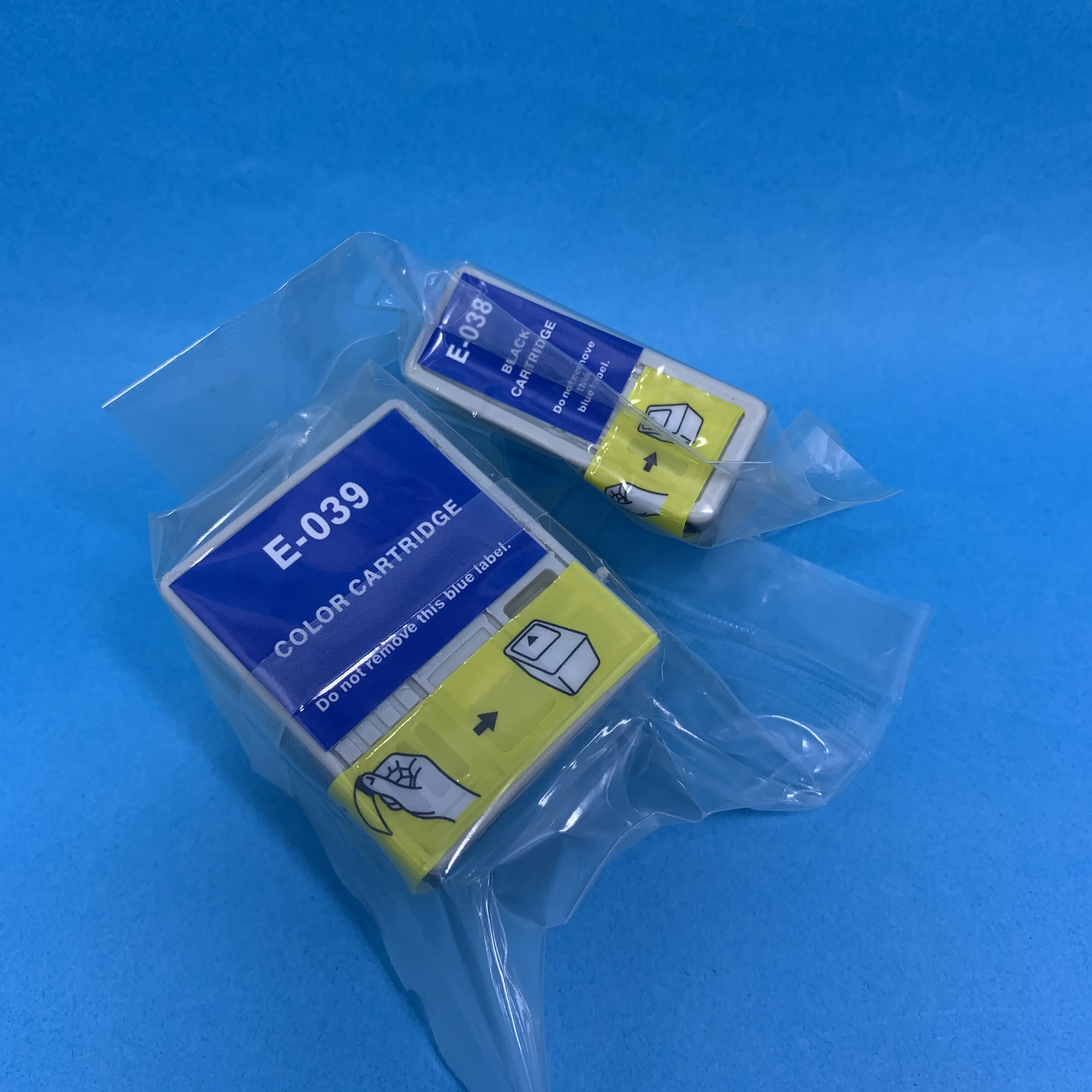 Совместимый чернильный картридж YOTAT T038 T039 2 шт. для Epson Stylus C41/C43/C43U/C45 CX1500/CX1500v|ink
