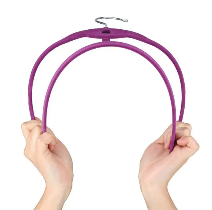 Koop Multi-Functionele Rij Van Kleding Winkel Hangers Met Haak Anti-Slip Massaal Hangers Zonder Trace Zwarte Hangers 44.50cm