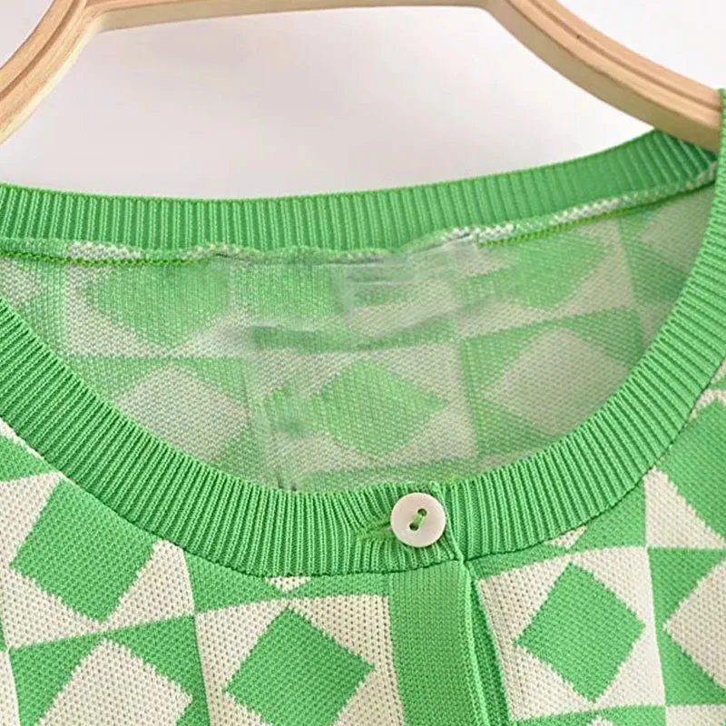 

Za Woman 2021 Cardigans Sweaters V-Neck Diamond Knit Jacket Retro Single-breasted Fashion Harajuku New Female Coats