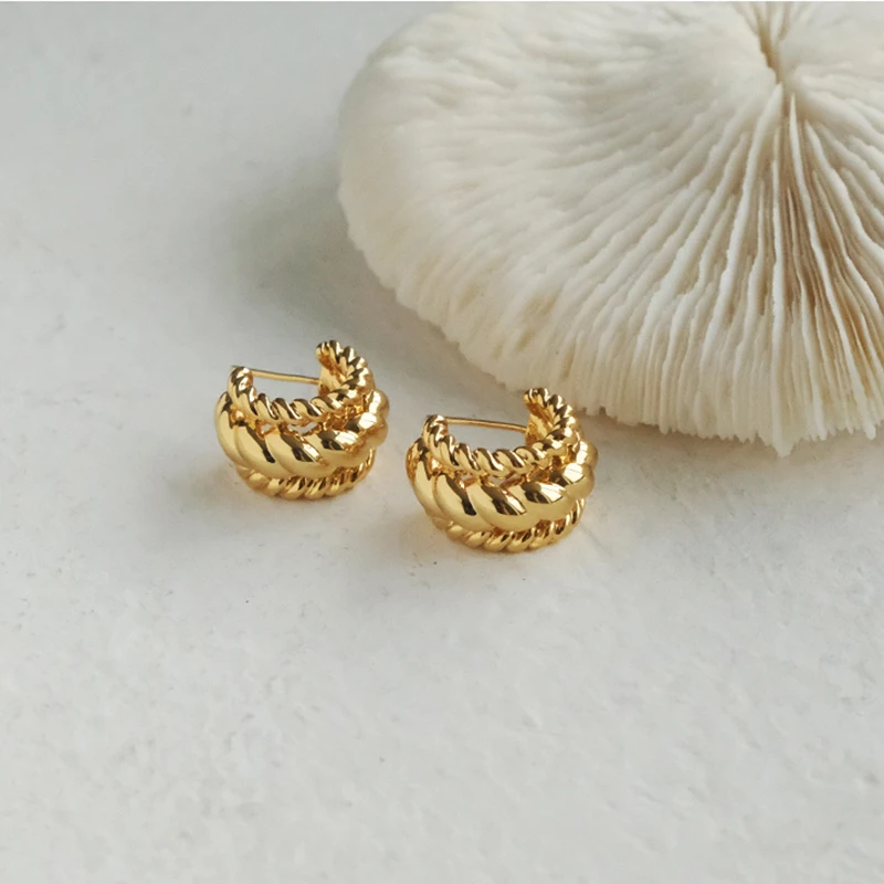 

Peri'sBox Designer Polished Wide Gold Twisted Stud Earrings for Women Chunky Half Circle Earrings Cuffs Wholesale Jewelry
