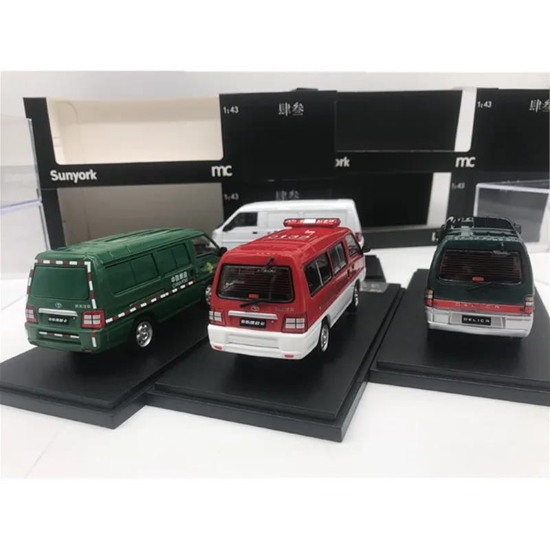 Модель автомобиля Mitsubishi Delca из сплава в масштабе 1:43 пожарный двигатель модель