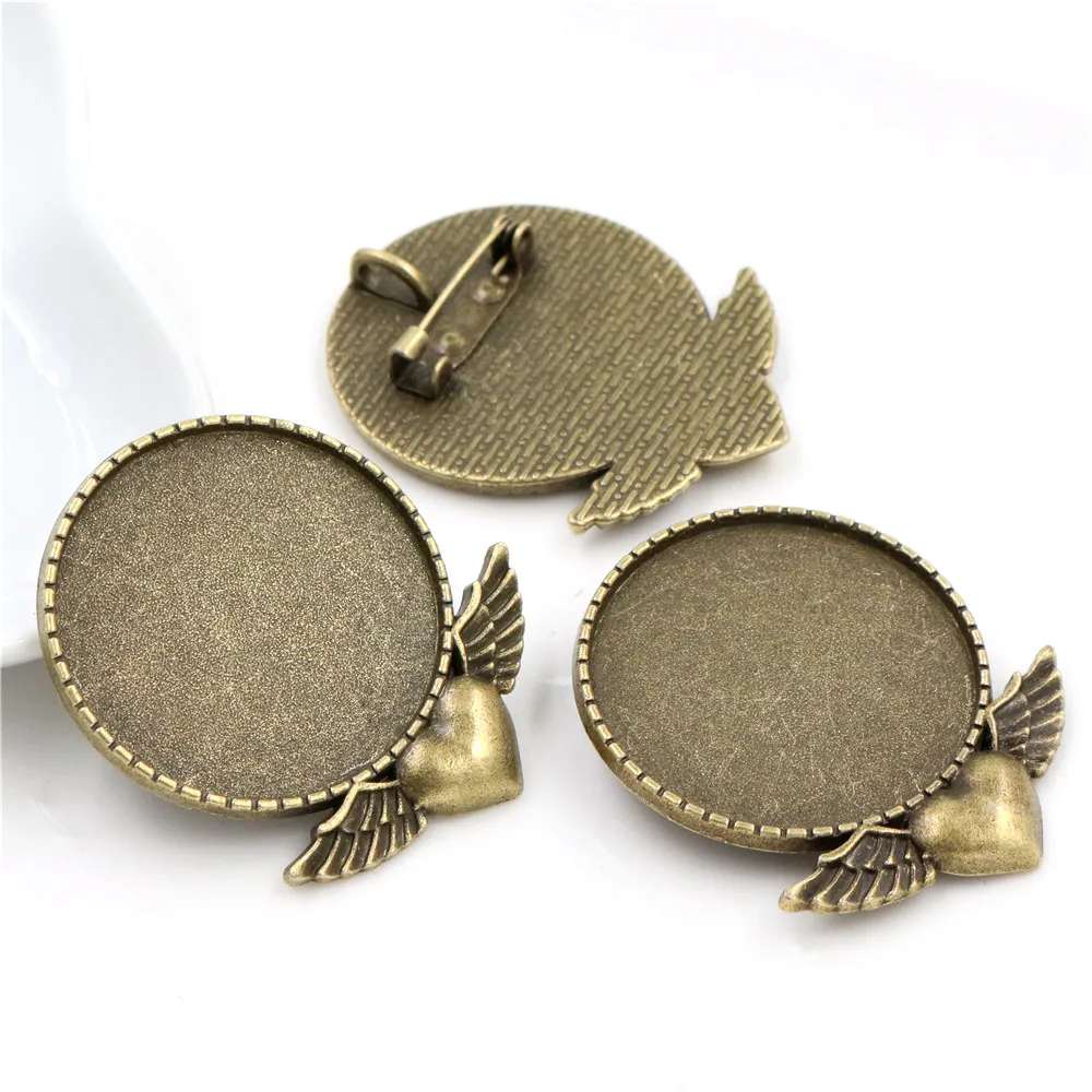 

5pcs 30mm Inner Size Antique Bronze Antique Silver Plated Black Heart Wing Brooch Style Cabochon Base Setting Charms Pendant