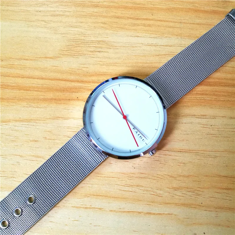 Новые женские часы повседневные креативные роскошные стальные полосы кварцевые