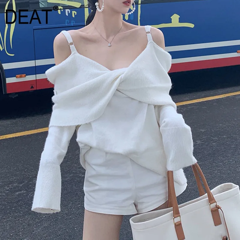 Женский вязаный свитер на бретельках DEAT весенний однотонный облегающий