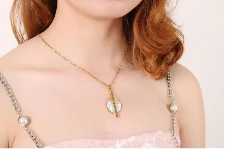 

Wholesale Luxury New Argil Stainless Steel Fashion Jewelry Set Earring Studs Necklace Pendant Set Lover Fine Jewelry