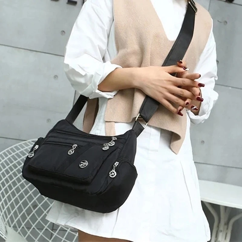 

2021 женская сумка-мессенджер на плечо, водонепроницаемая нейлоновая сумка из ткани Оксфорд, модная сумка через плечо, вместительные дорожные сумки, кошелек, кошелек