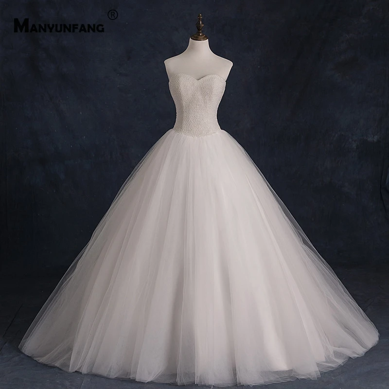 

Vestido De Noiva 2021 Hot Sale Strapless Pearls Bridal Ball Gown Custom Made Lace Up Back Chapel Train Wedding Dress for Women