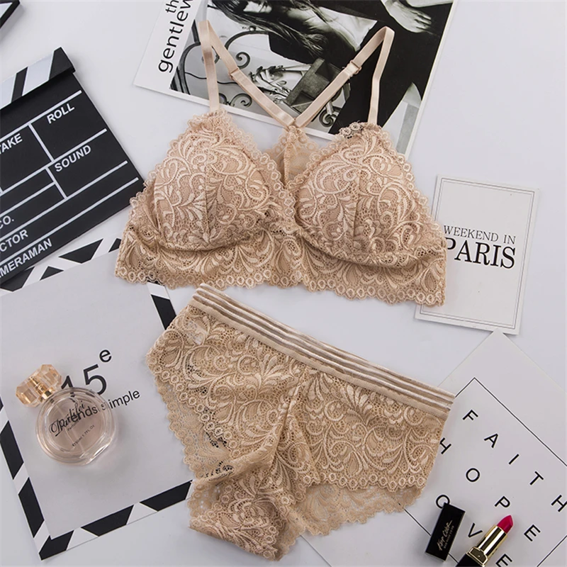 Комплект нижнего белья корсет с эффектом пуш-ап бесшовные кружевные трусики без