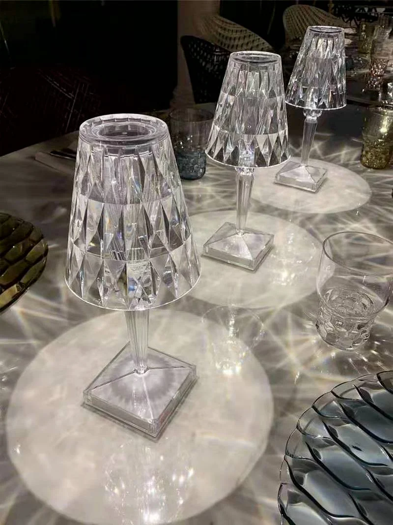 

Diamond Table Lamp USB Rechargeable Acrylic Decoration Desk Lamps Bedroom Bedside Bar Crystal Lighting Fixtures Gift Night Light