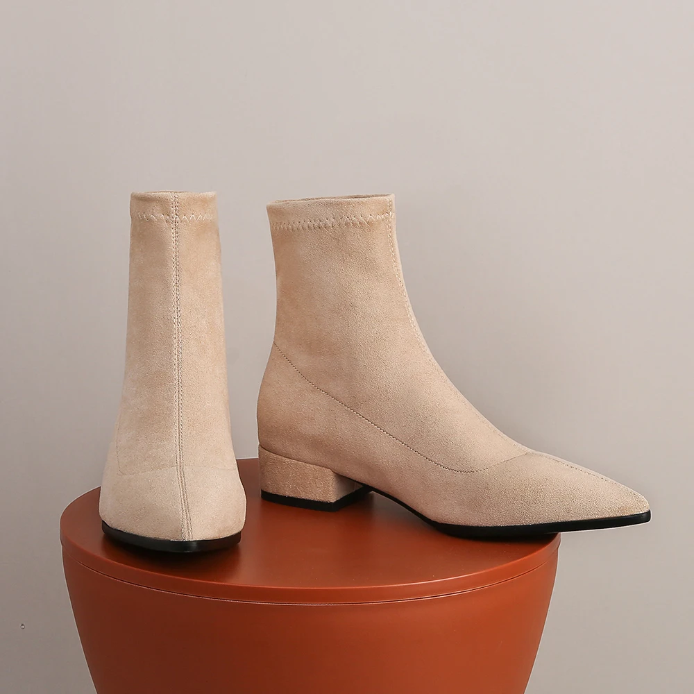 Женские ботильоны с острым носком на низком каблуке зимние ботинки из флока