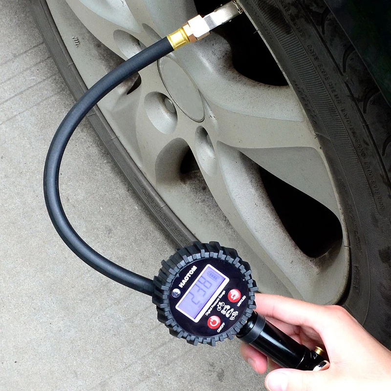 

HAOTOM Digital Tire Inflator with Pressure Gauge 0-200PSI Air Chuck and Compressor Accessories Auto Tire Repair and Check Tools
