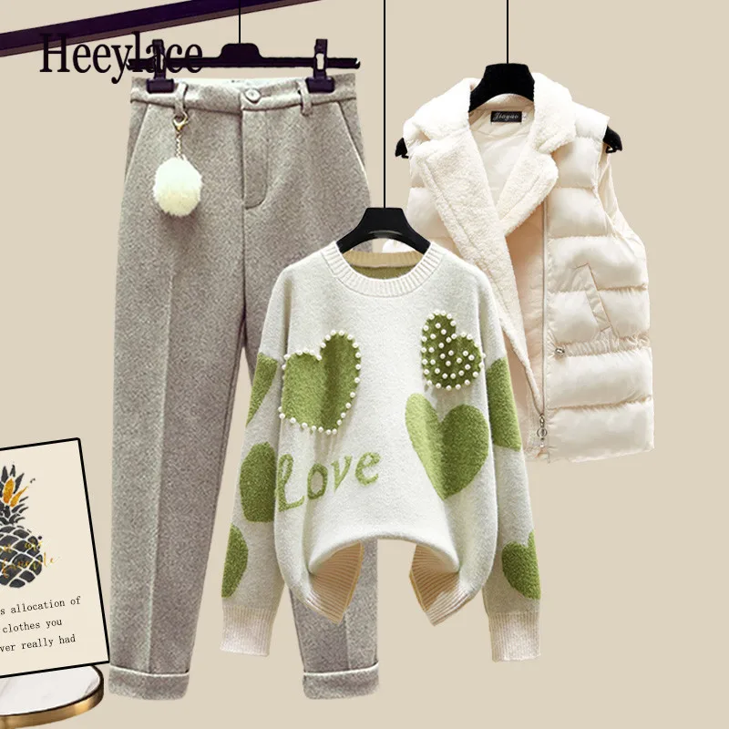 Conjunto de 3 prendas para mujer, suéter cálido con cuentas en forma de corazón, chaleco de lana de cordero y pantalones, moda coreana, otoño e invierno, novedad