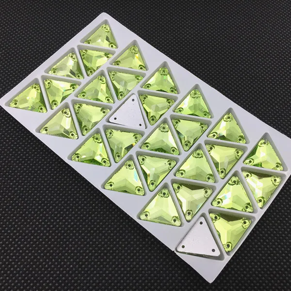 peridot Треугольные стразы с плоской задней частью и 3 отверстиями, стеклянные кристаллы, 12 м, 16 мм, 22 мм, стразы, бусины для свадебного платья, обувь, сумки, сделай сам, отделка - Цвет: peridot