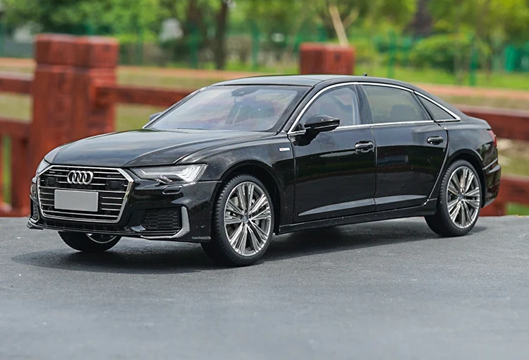 1/18 все новые Audi A6 A6L литая под давлением модель автомобиля игрушка мальчик подарочная Коллекция Черный