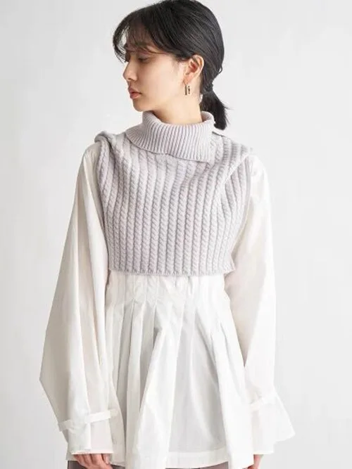 

2021 New Lapel Knitted Vest + Cotton Doll Shirt Two-Piece Women's Sweater Solid Pullover Vest and White Long-Sleeved Shirt