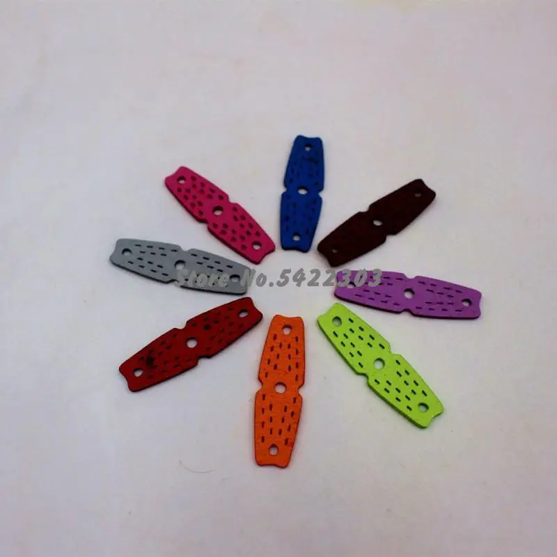 

Wholesale Price 1000pcs Microfiber Leather Slingshots Pouches With Center Hole Outdoor Hunting Sling Shots Catapults Accessories