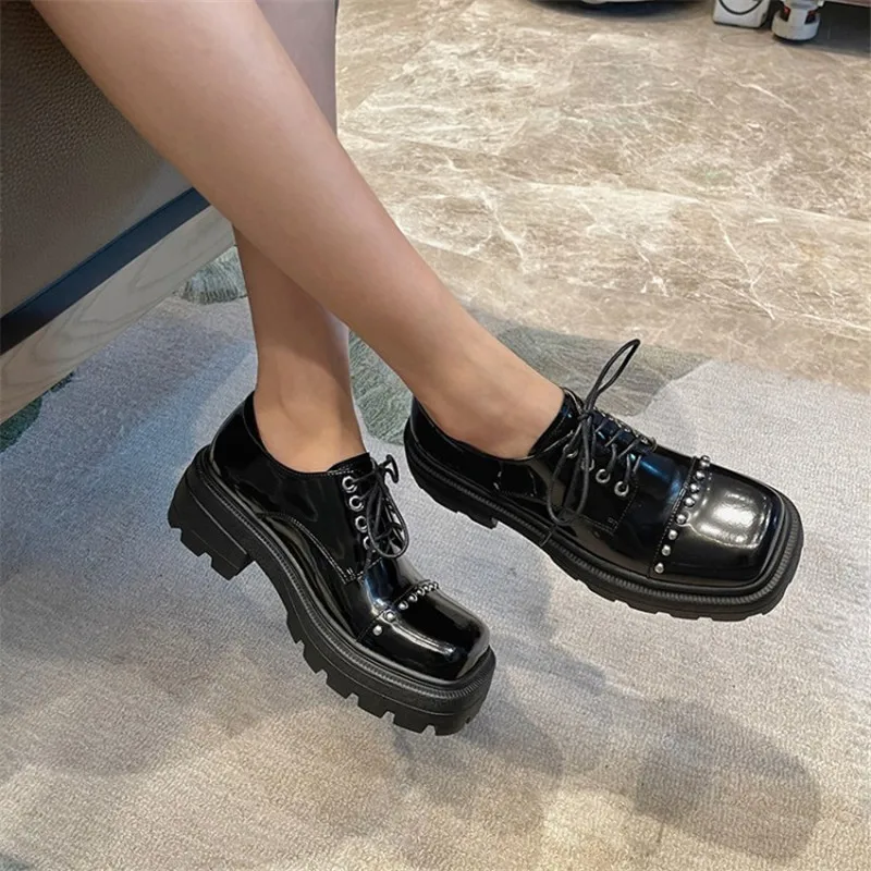 Туфли-оксфорды PXELENA из натуральной кожи с заклепками на шнуровке квадратным