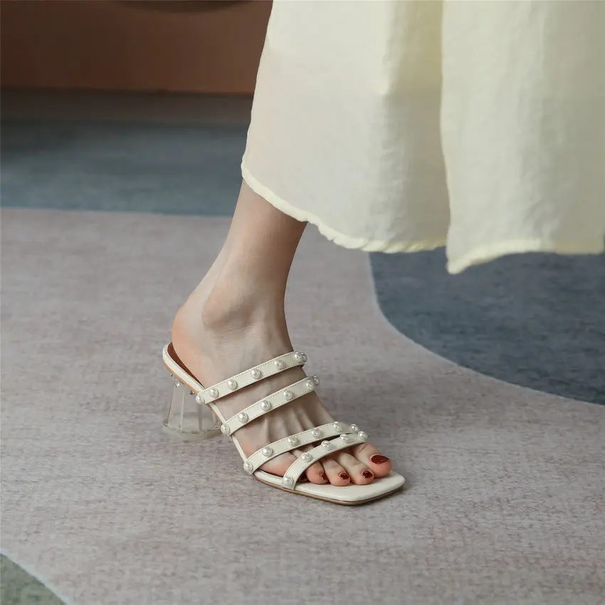 

QUTAA 2021 Fashion Thick Heel Slip On Women Shoes Genuine Leather Basic Female Pumps Summer String Bead Sandals Size 34-39